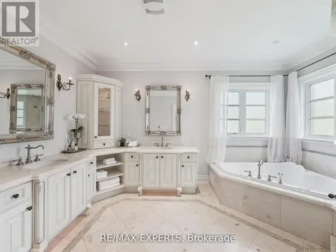 105 Eden Vale Drive South King ON L7B 1L9