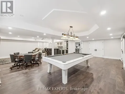 105 Eden Vale Drive South King ON L7B 1L9