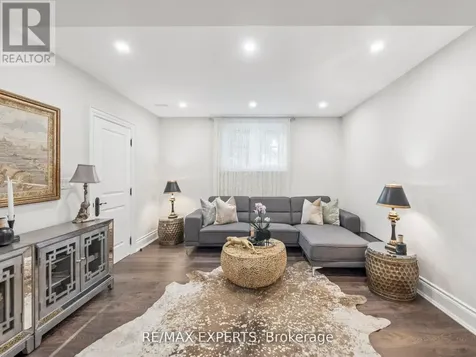 105 Eden Vale Drive South King ON L7B 1L9
