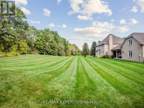 105 Eden Vale Drive South King ON L7B 1L9
