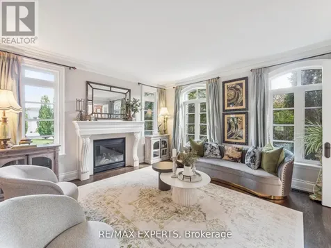 105 Eden Vale Drive South King ON L7B 1L9