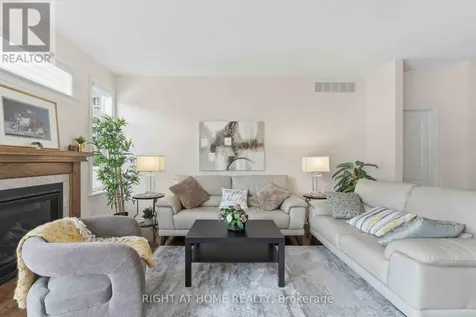 259 Shinny Avenue Ottawa ON K2V 0B9
