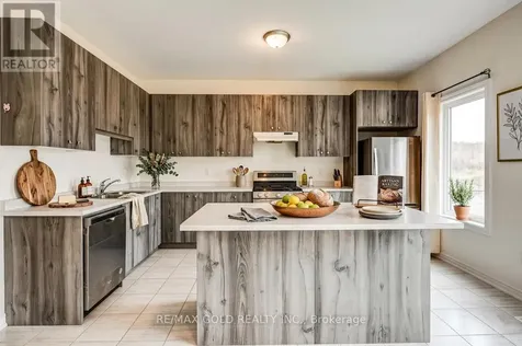 84 Atlantis Drive West Orillia ON L3V 8L4