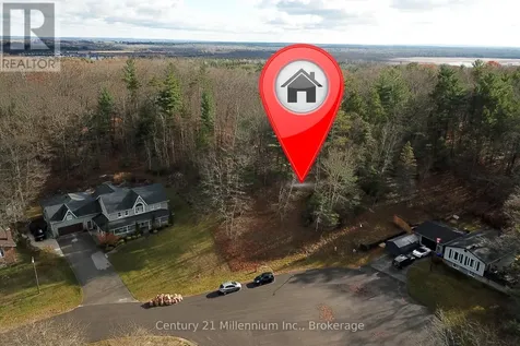 18 Longdale Road Wasaga Beach ON L9Z 1S6