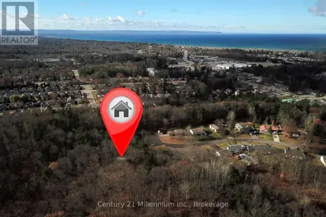 18 Longdale Road Wasaga Beach ON L9Z 1S6