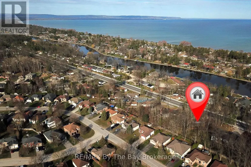 1459 River Road West Wasaga Beach ON L9Z 2W5