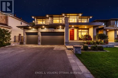 15 Tierney Drive Ottawa ON K2J 4W2