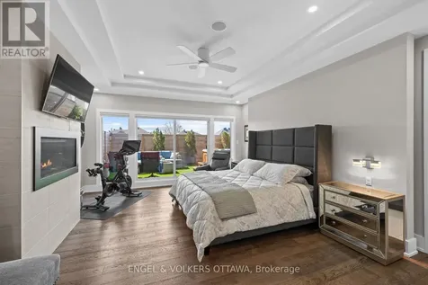 15 Tierney Drive Ottawa ON K2J 4W2