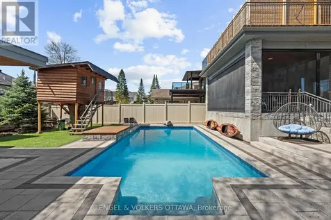 15 Tierney Drive Ottawa ON K2J 4W2
