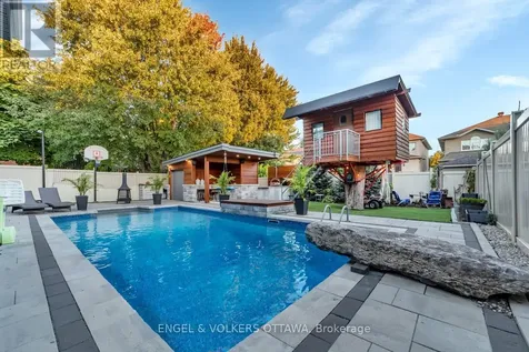 15 Tierney Drive Ottawa ON K2J 4W2