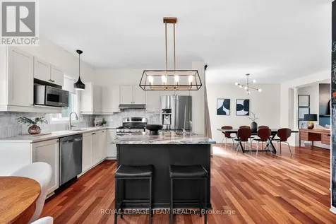 2122 Saunders Avenue Ottawa ON K2A 4C7