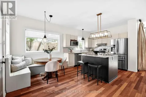 2122 Saunders Avenue Ottawa ON K2A 4C7