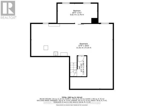 2122 Saunders Avenue Ottawa ON K2A 4C7