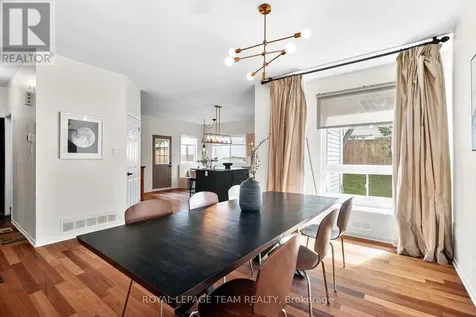 2122 Saunders Avenue Ottawa ON K2A 4C7
