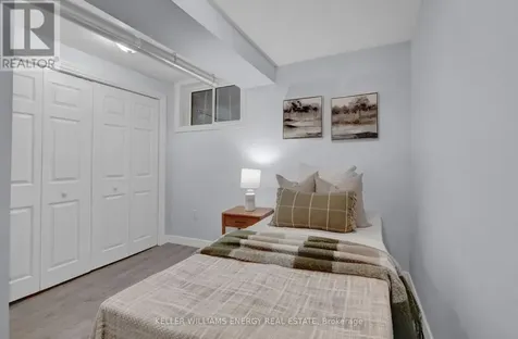 960 Glen Street Oshawa (lakeview) ON L1J 6E8