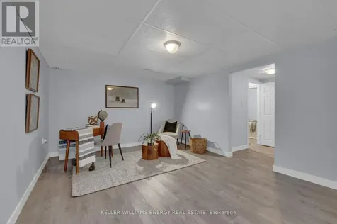 960 Glen Street Oshawa (lakeview) ON L1J 6E8