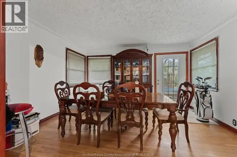 3086 Avondale Avenue Windsor ON N9E 1X3