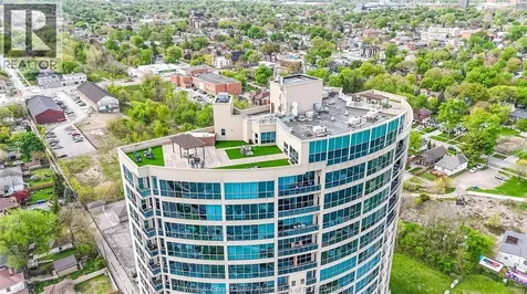 1225 Riverside Windsor ON N9A 0A2