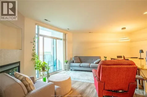1225 Riverside Windsor ON N9A 0A2