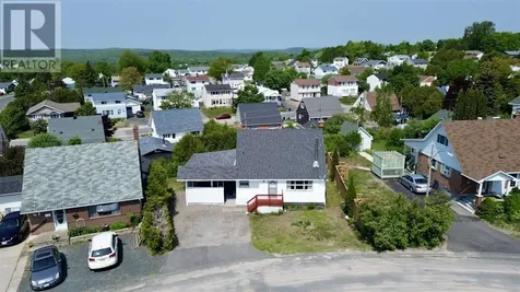 48 Kostuik Crescent Elliot Lake ON P5A 1T3