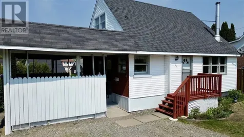 48 Kostuik Crescent Elliot Lake ON P5A 1T3