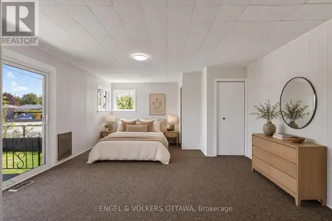 989 Connaught Avenue Ottawa ON K2B 5M7