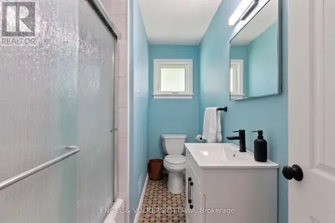 989 Connaught Avenue Ottawa ON K2B 5M7