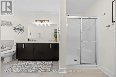 606 Brian Good Avenue Ottawa ON K4M 0G7