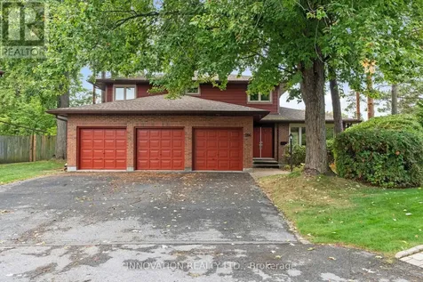 206 Cypress Court Ottawa ON K2H 8Z8