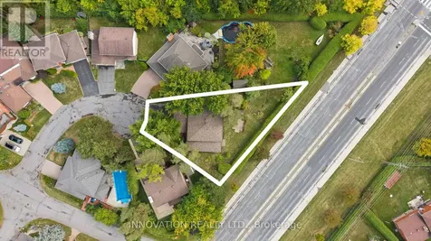 206 Cypress Court Ottawa ON K2H 8Z8
