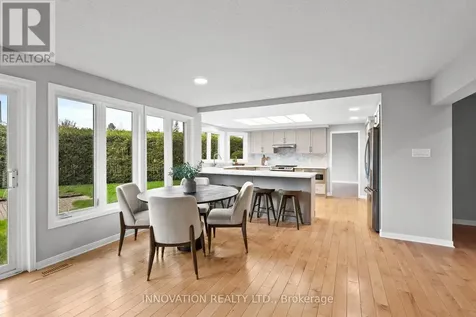 206 Cypress Court Ottawa ON K2H 8Z8