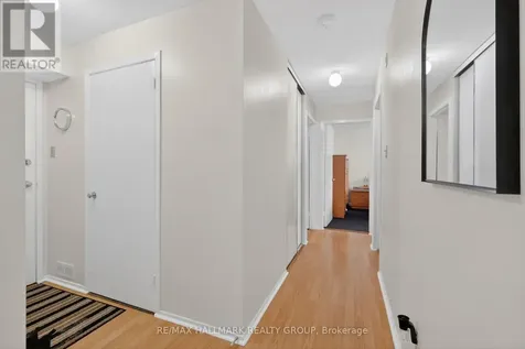 280 Brittany Drive Ottawa ON K1K 4M4