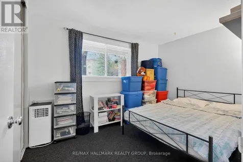 280 Brittany Drive Ottawa ON K1K 4M4