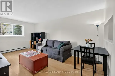 280 Brittany Drive Ottawa ON K1K 4M4
