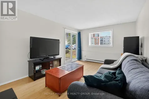 280 Brittany Drive Ottawa ON K1K 4M4
