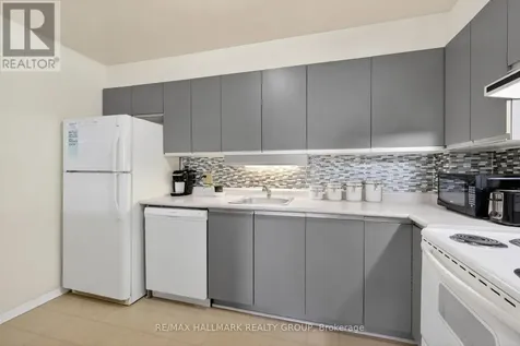 280 Brittany Drive Ottawa ON K1K 4M4
