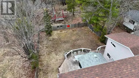 44 Macdonald Court Elliot Lake ON P5A 2V2