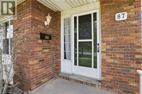 87 Marc Boulevard Welland ON L3B 5V2