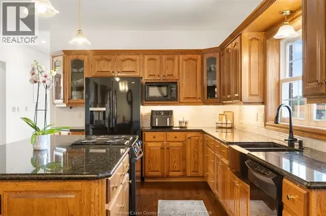3705 Concession 3 Road North Amherstburg ON N9V 2Y9