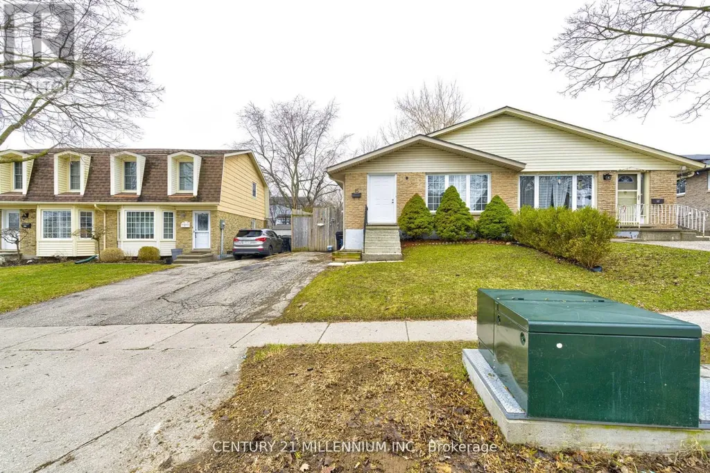 15 Northview Heights Drive Cambridge ON N1R 6Z9