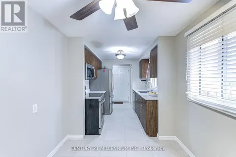 15 Northview Heights Drive Cambridge ON N1R 6Z9