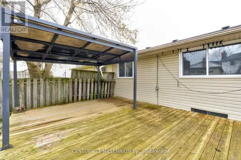15 Northview Heights Drive Cambridge ON N1R 6Z9