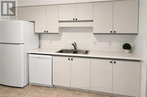 35 Green Valley Drive Kitchener ON N2P 2A5