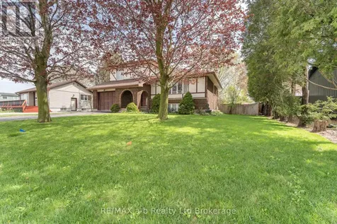 2 Cranberry Road Tillsonburg ON N4G 4Y9