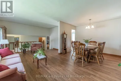 2 Cranberry Road Tillsonburg ON N4G 4Y9