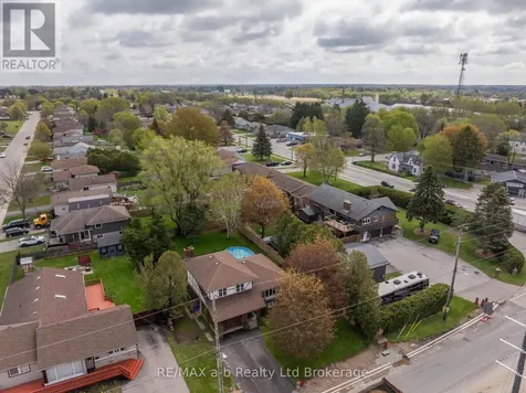 2 Cranberry Road Tillsonburg ON N4G 4Y9
