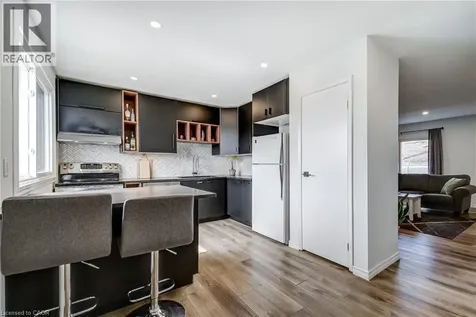 135 Chalmers Street South Cambridge ON N1R 6M2