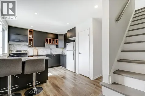 135 Chalmers Street South Cambridge ON N1R 6M2