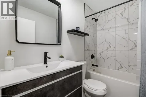 135 Chalmers Street South Cambridge ON N1R 6M2
