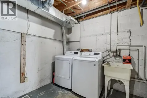 135 Chalmers Street South Cambridge ON N1R 6M2